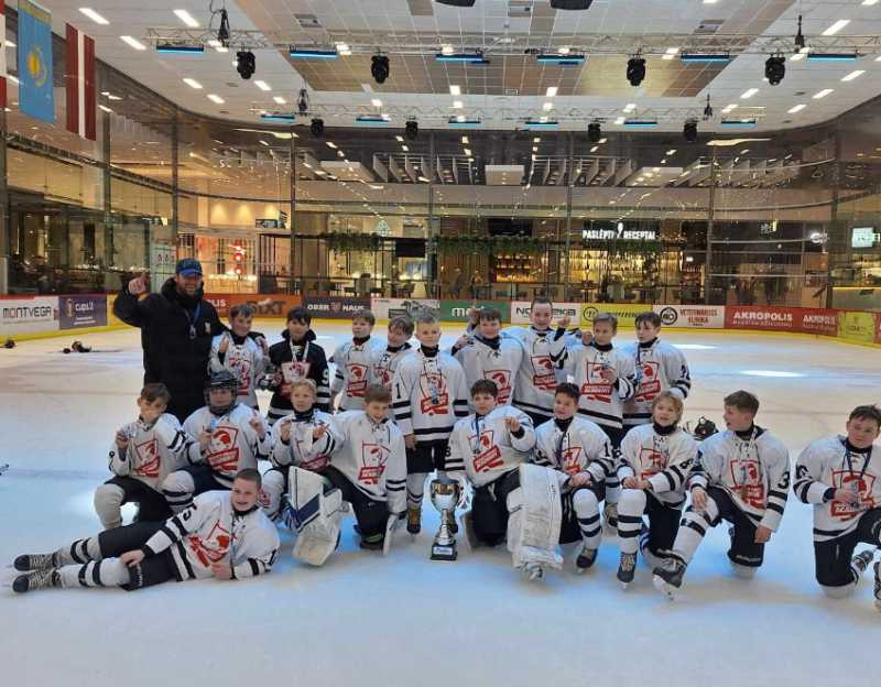 Finišavo NVLRL U-12 sezonas, auksą iškovojo „Hockey Punks“ komanda Finišavo NVLRL U-12 sezonas, auksą iškovojo „Hockey Punks“ komanda